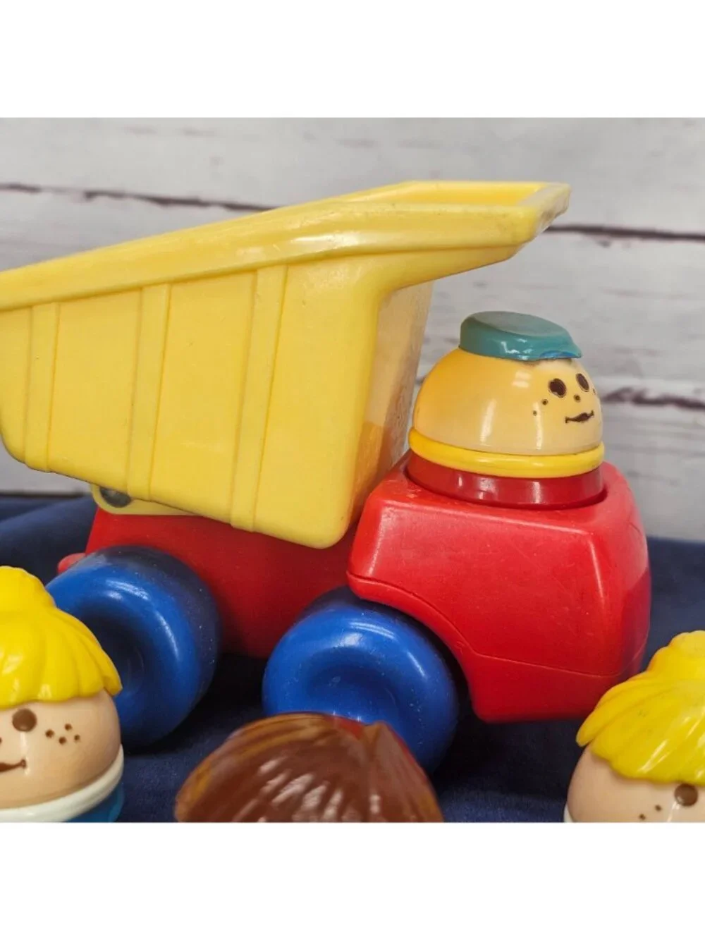 Little Tikes Vintage Dump Truck Toy With 4 Shape-Sorting Figures - Red Yellow &